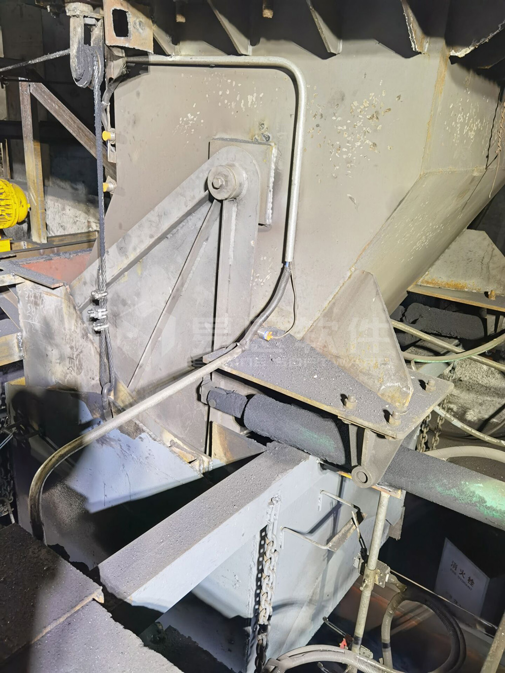 1706840297755054.jpg 下料口.jpg